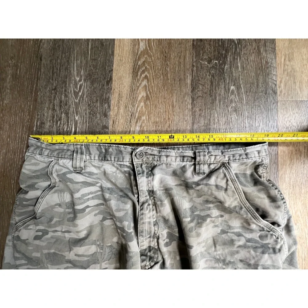 Wrangler Cutoff Shorts Mens 40 Gray Camo Raw Hem 600MWZE Cotton